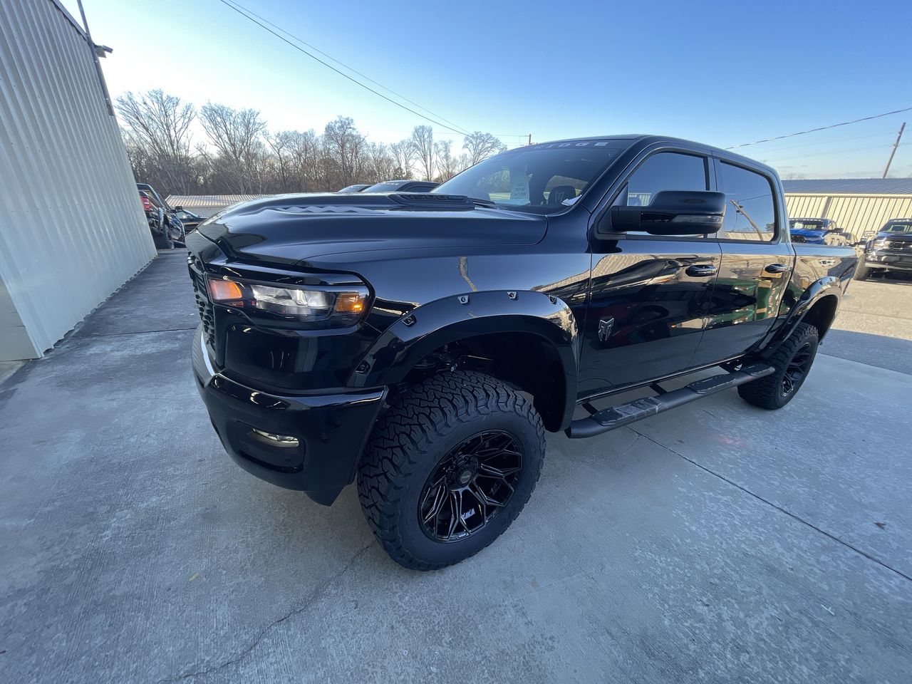 Vehicle Image 4