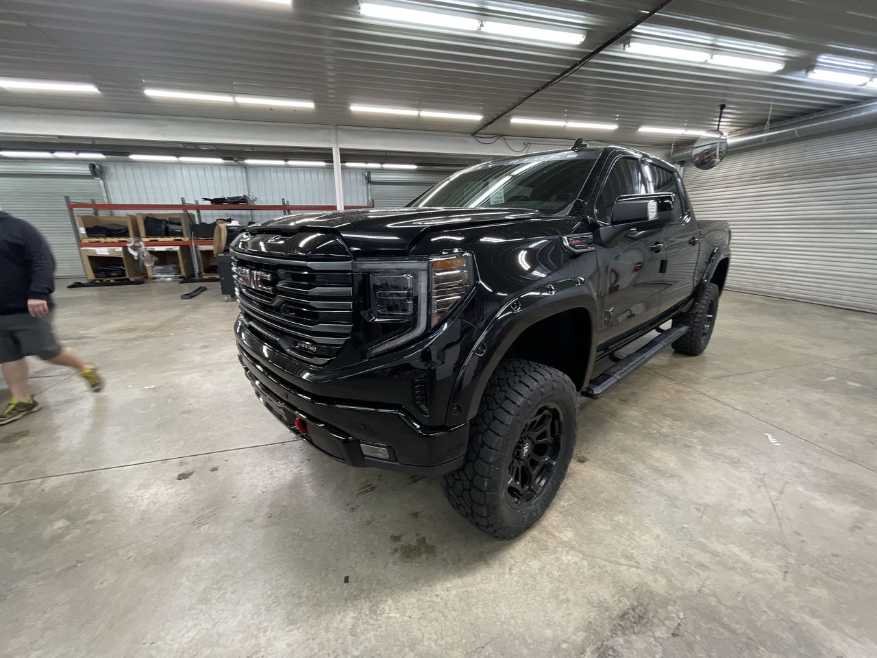 Vehicle Image 4