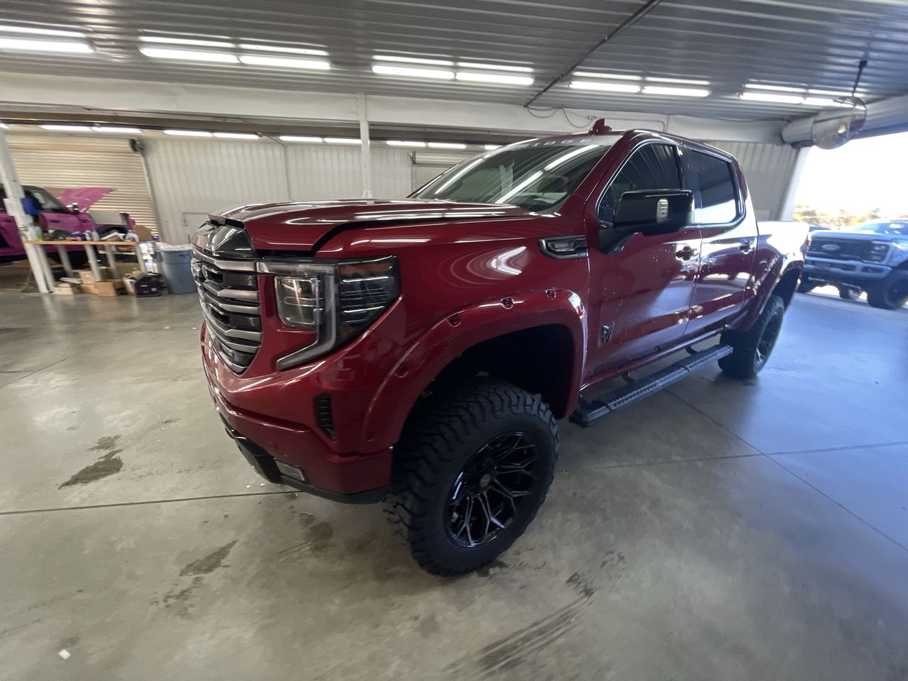 Vehicle Image 4