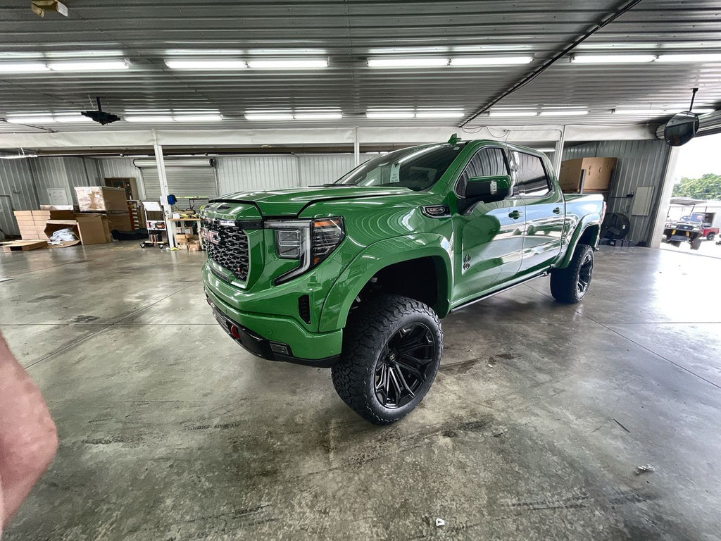 Vehicle Image 4