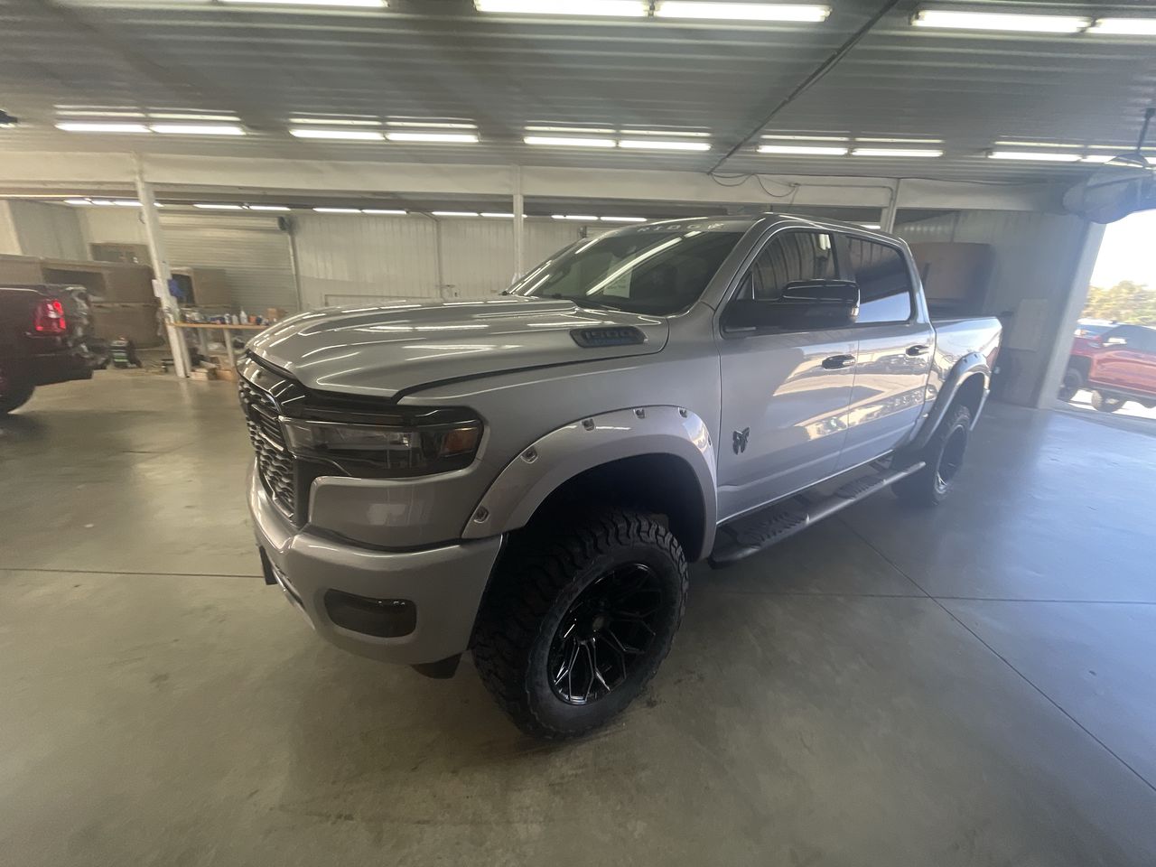 Vehicle Image 4