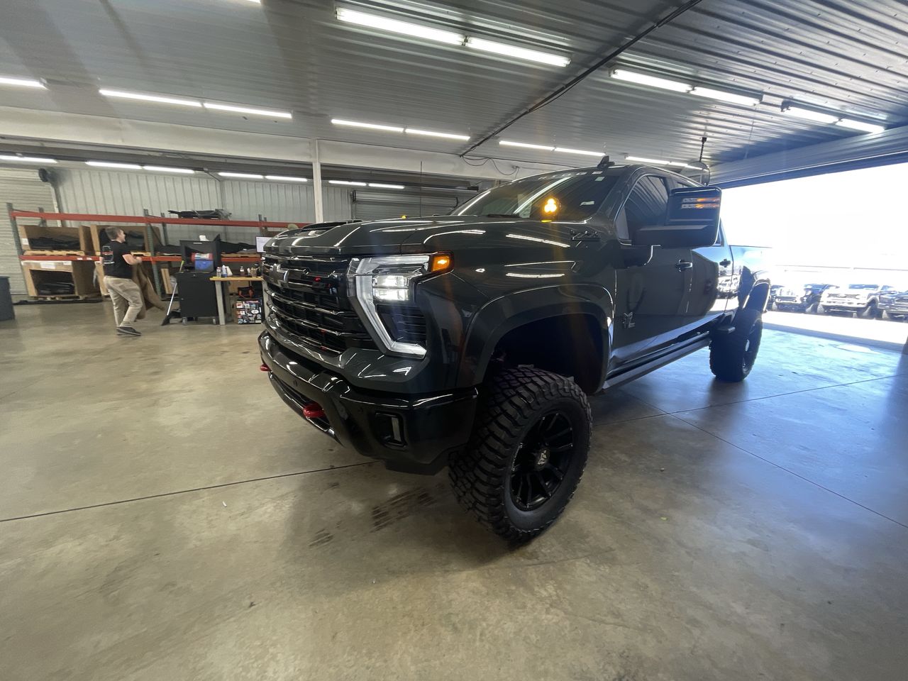Vehicle Image 4