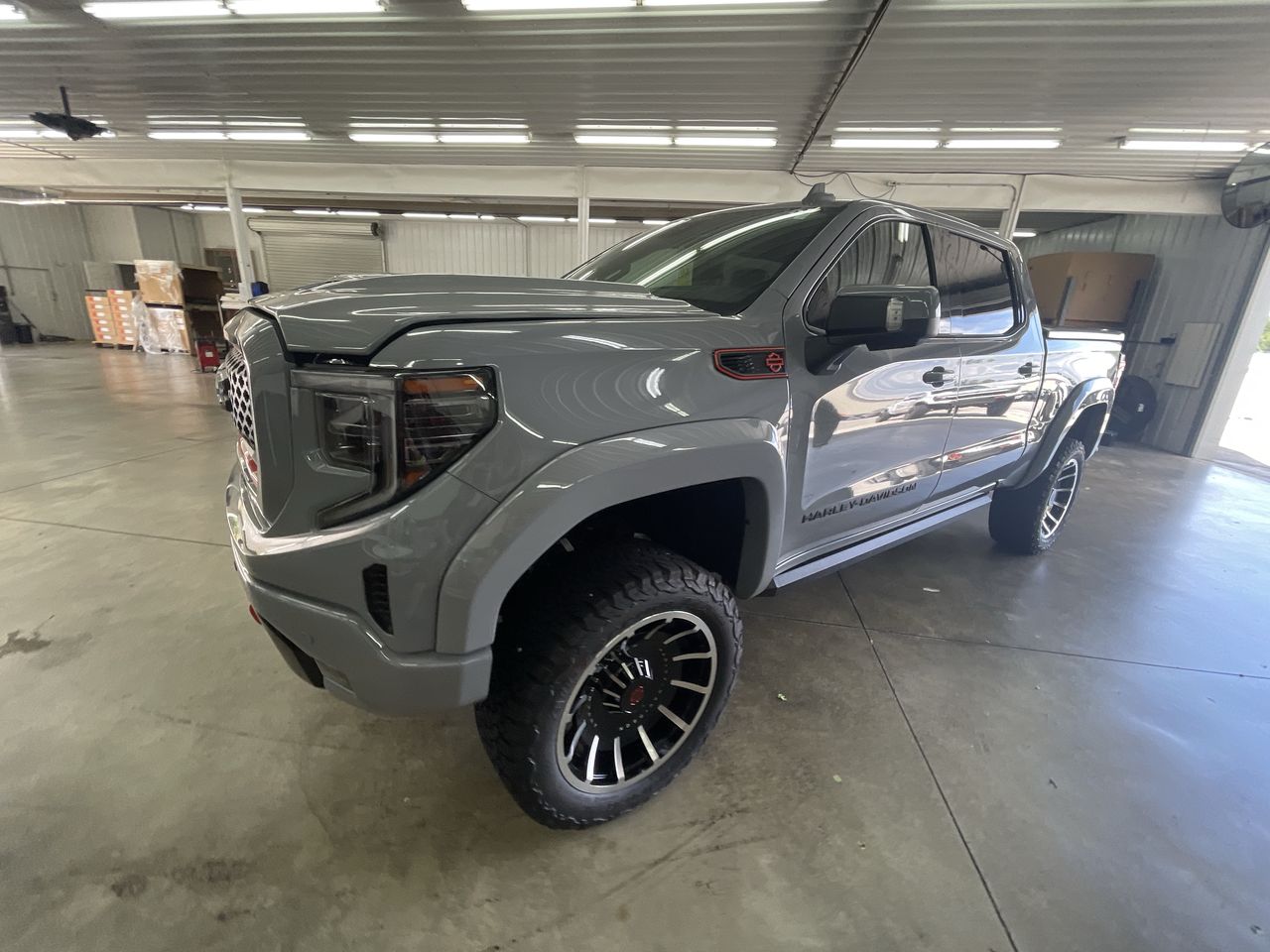 Vehicle Image 4