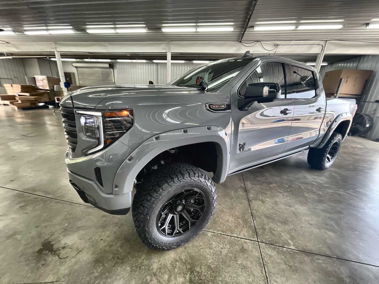 Vehicle Image 4