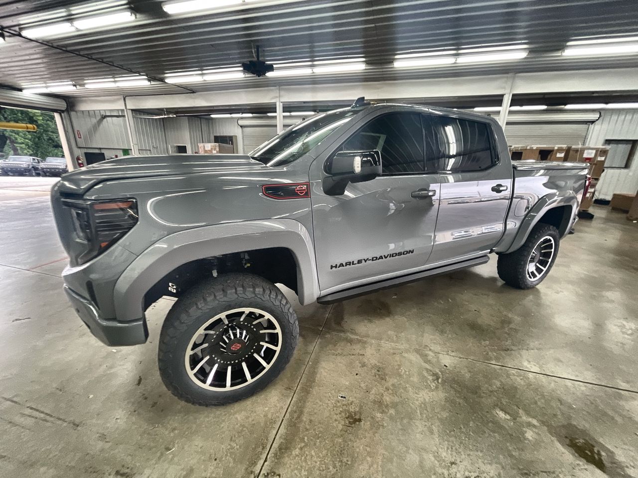Vehicle Image 4