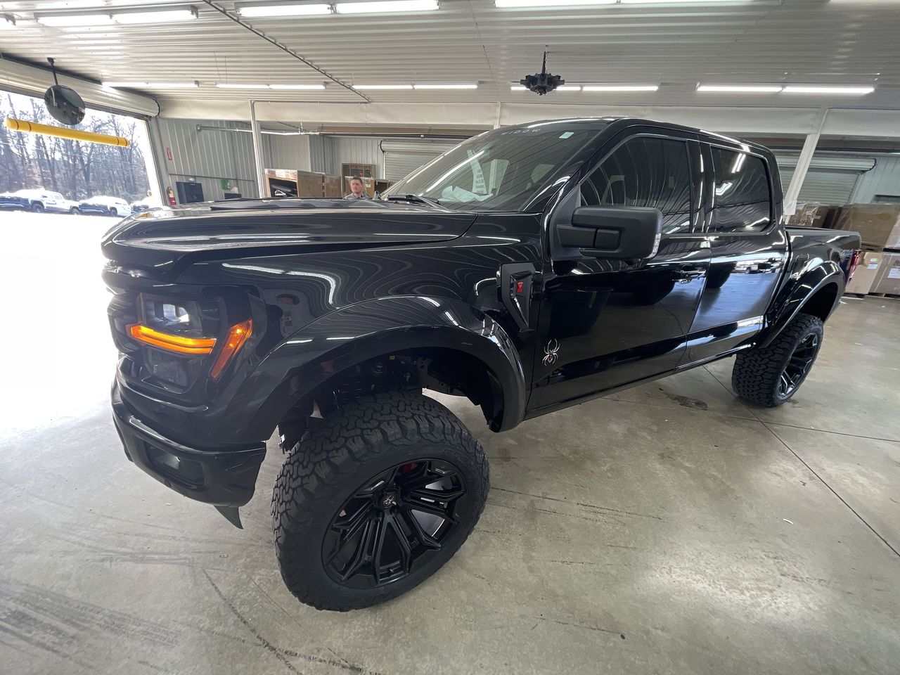 Vehicle Image 4