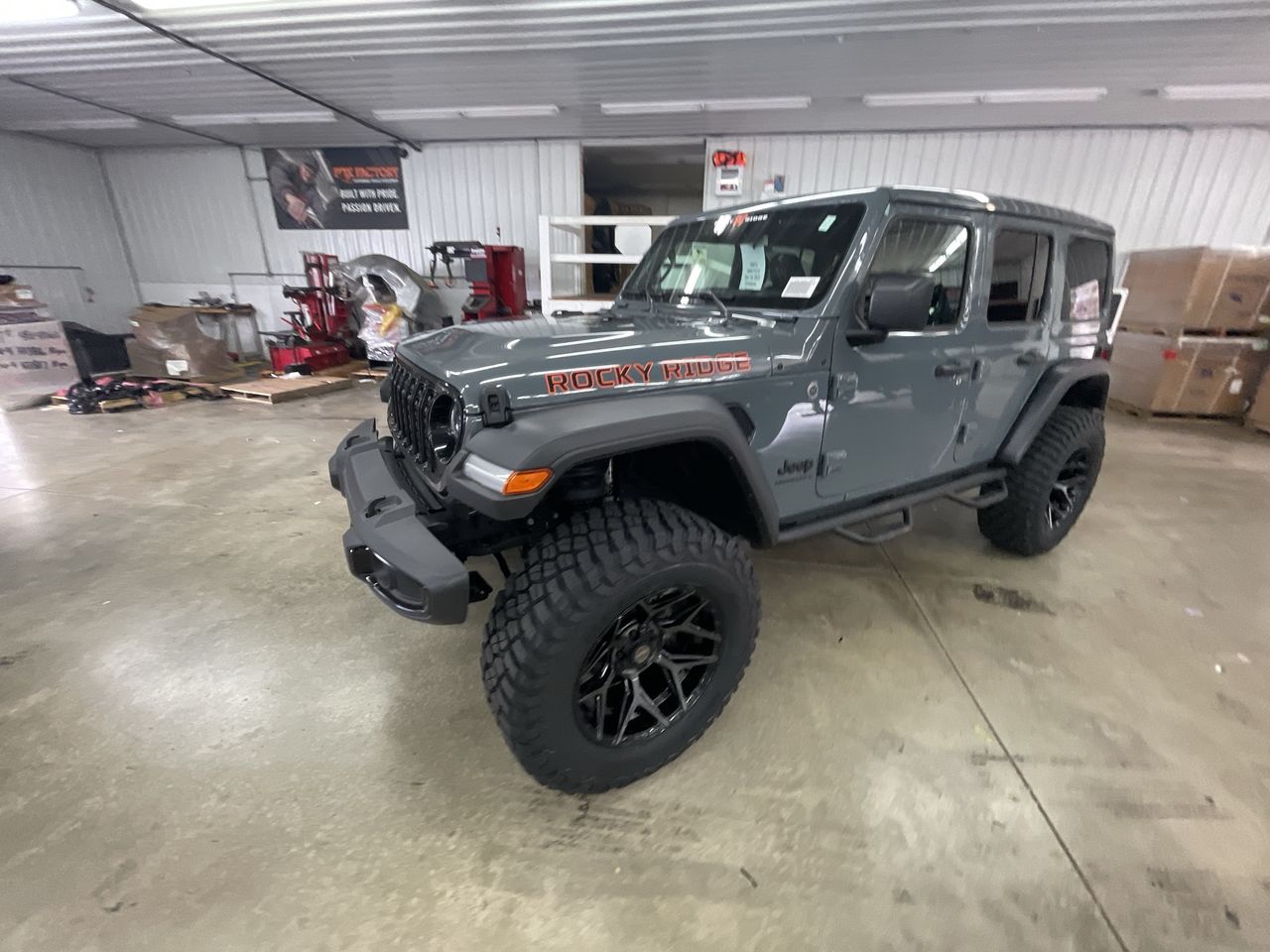 Vehicle Image 4
