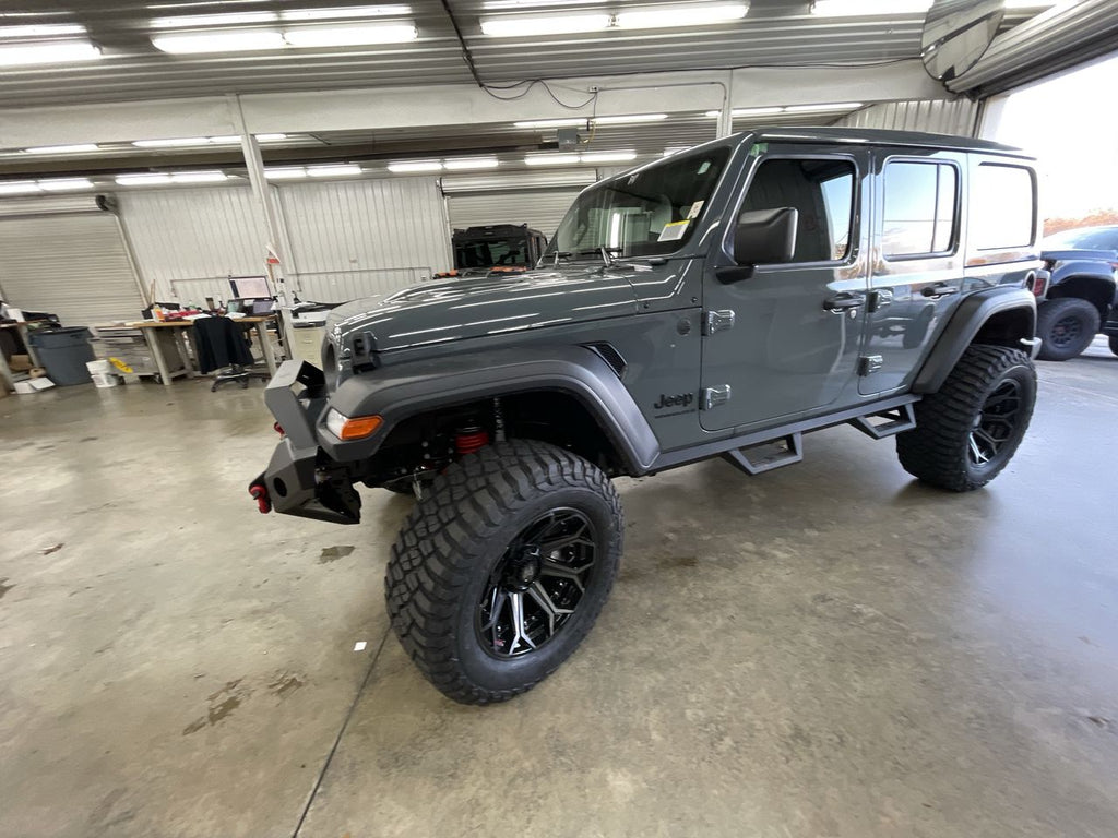 Vehicle Image 4
