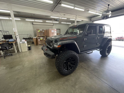 2025 Jeep Wrangler Unlimited 4x4 Rocky Ridge Premium Lifted Truck