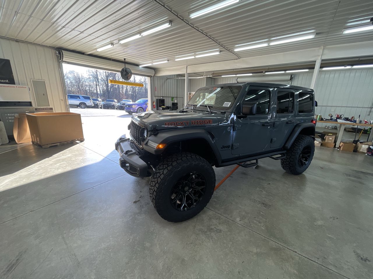 Vehicle Image 4