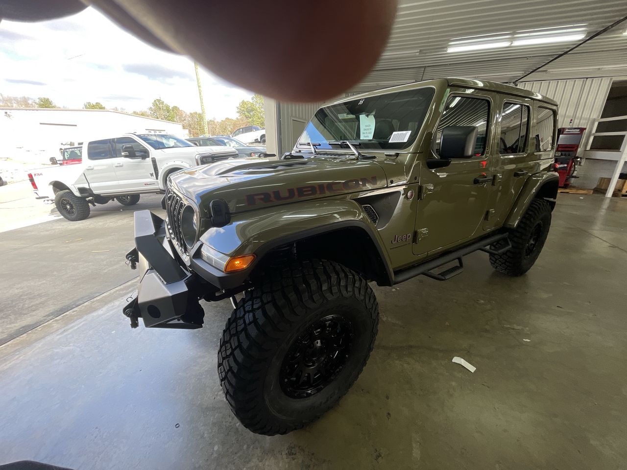 Vehicle Image 4