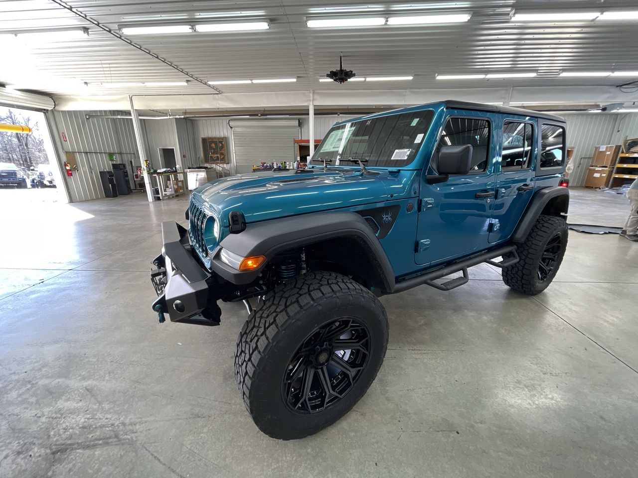 Vehicle Image 4