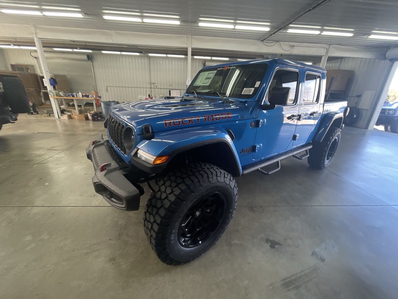 Vehicle Image 4