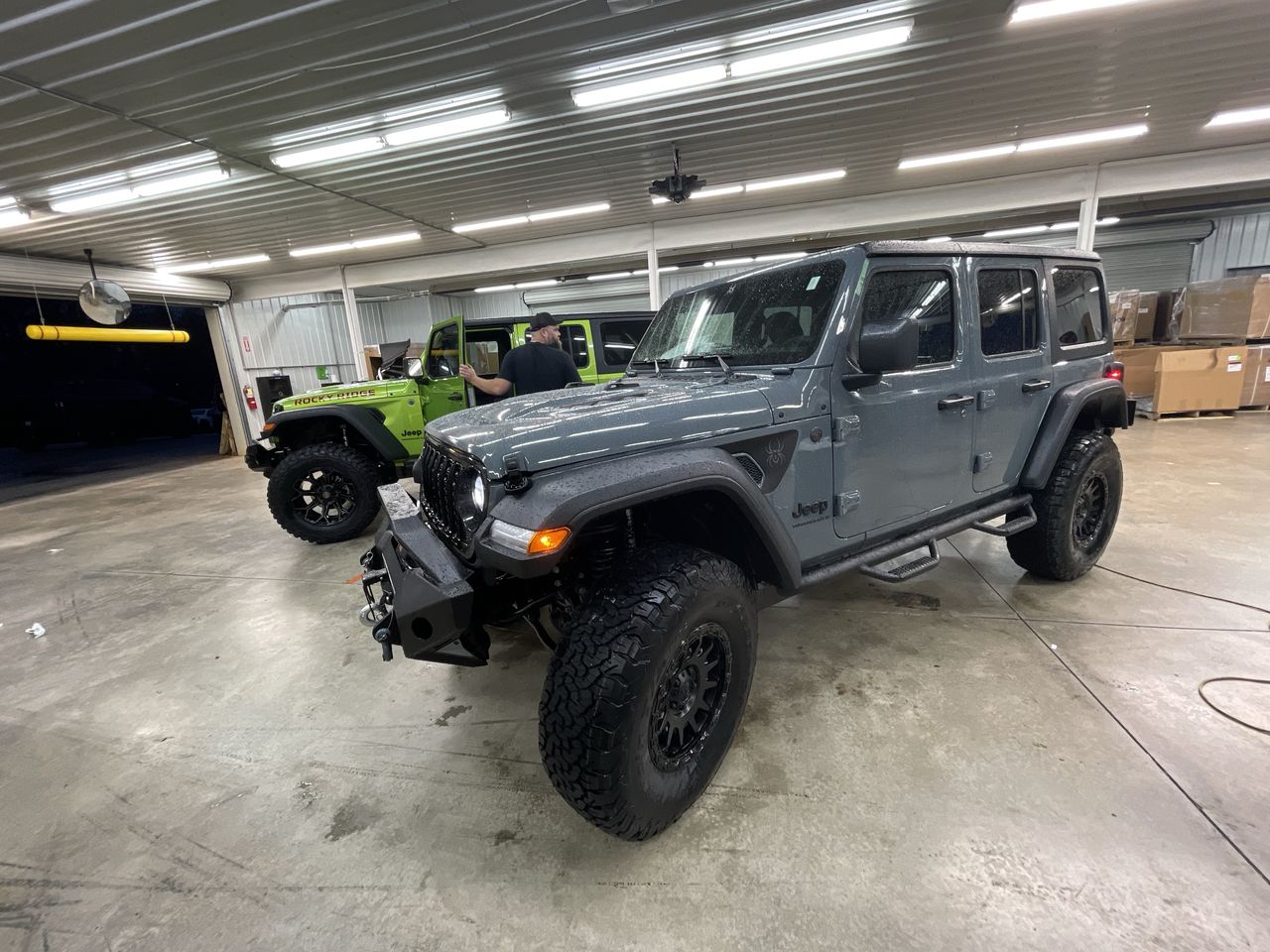 Vehicle Image 4
