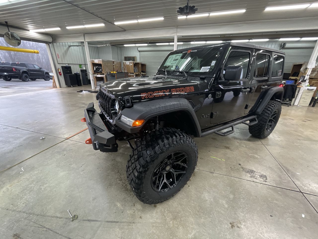Vehicle Image 4