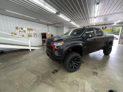 2025 Chevrolet Silverado 1500 4x4 Limited Edition Premium Lifted Truck