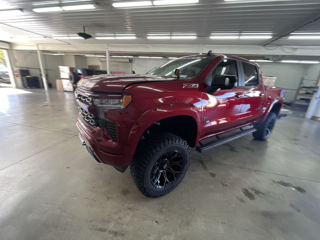 Vehicle Image 4