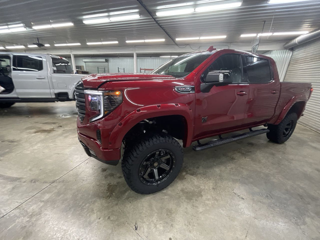 Vehicle Image 4