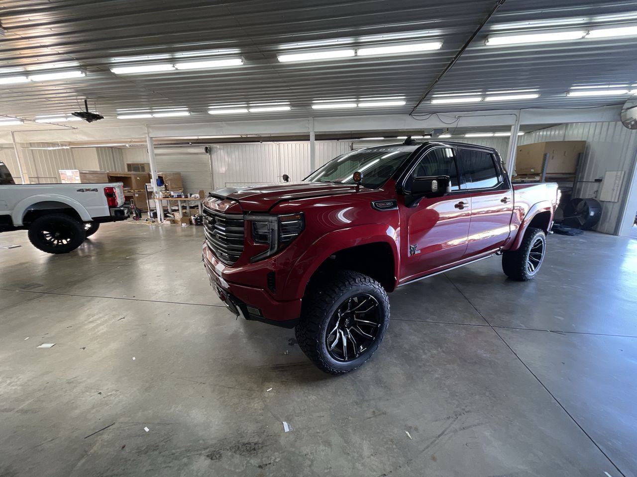 Vehicle Image 4