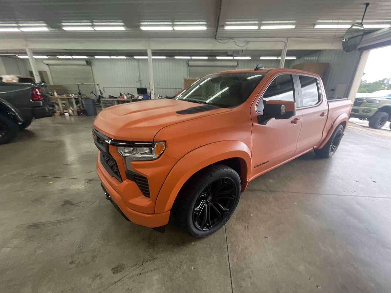 Vehicle Image 4