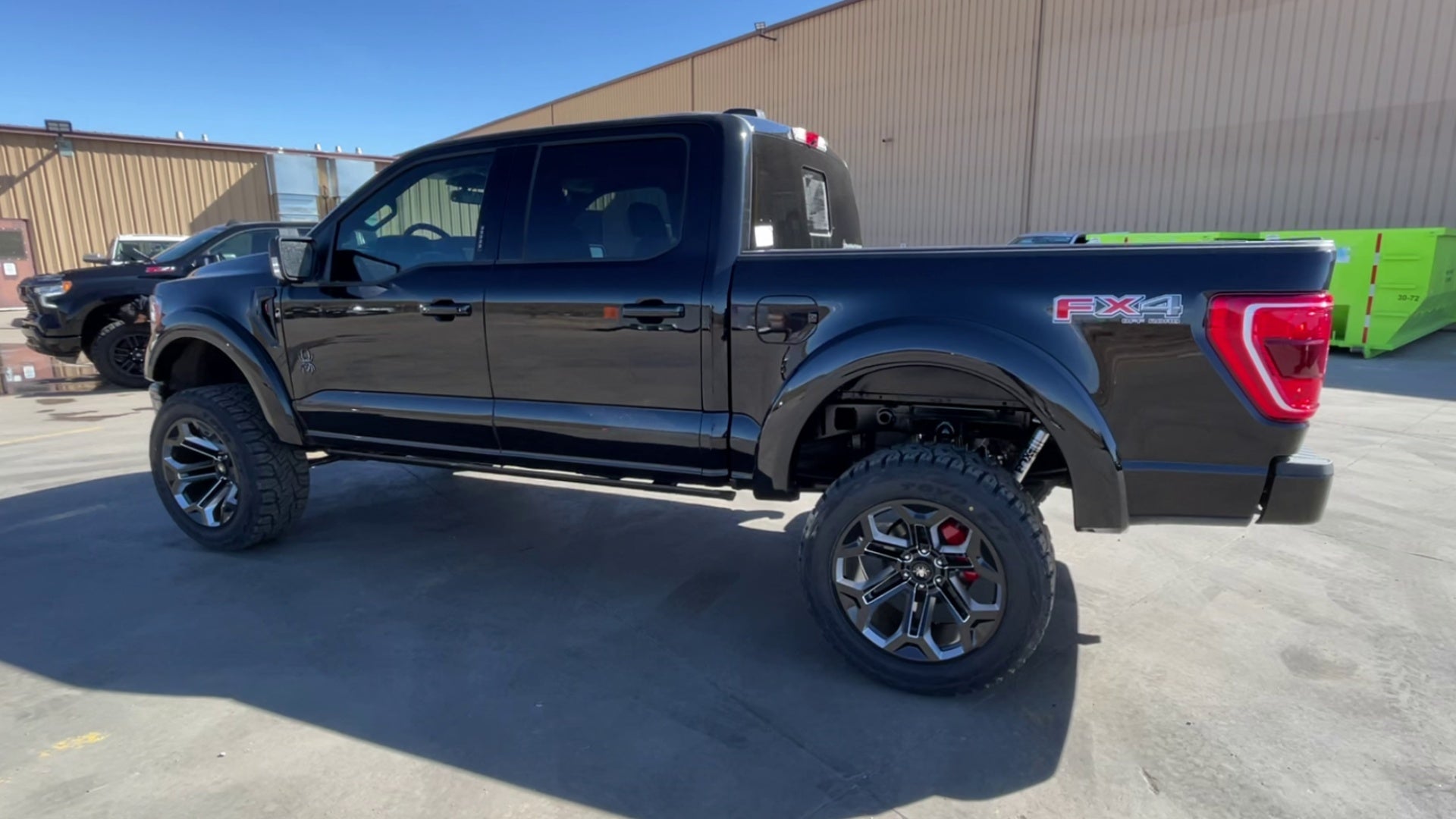Vehicle Image 6