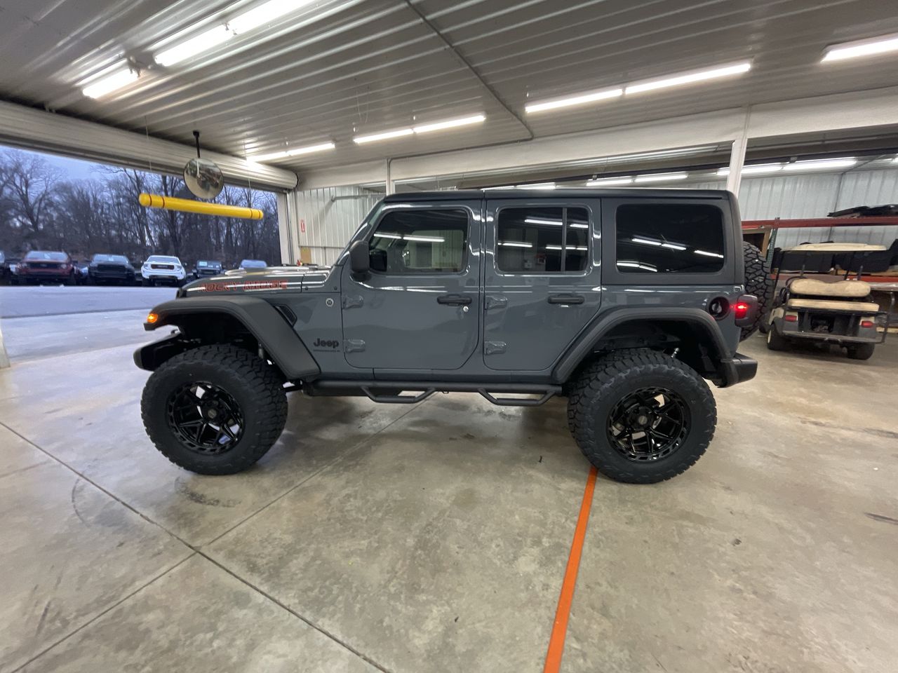 Vehicle Image 5
