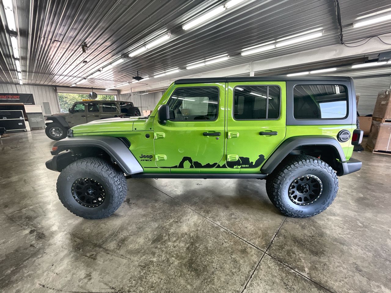 Vehicle Image 5