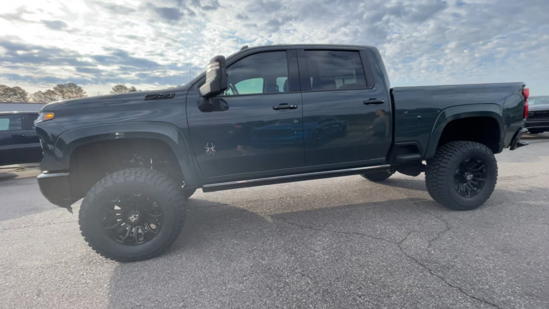Vehicle Image 3