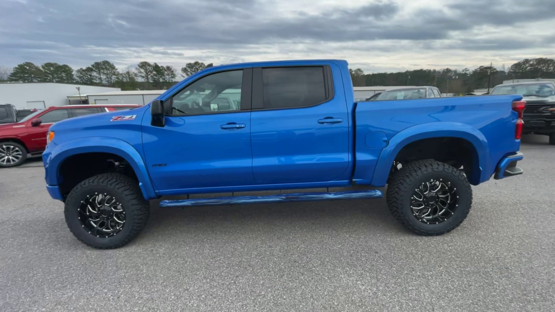 Vehicle Image 3