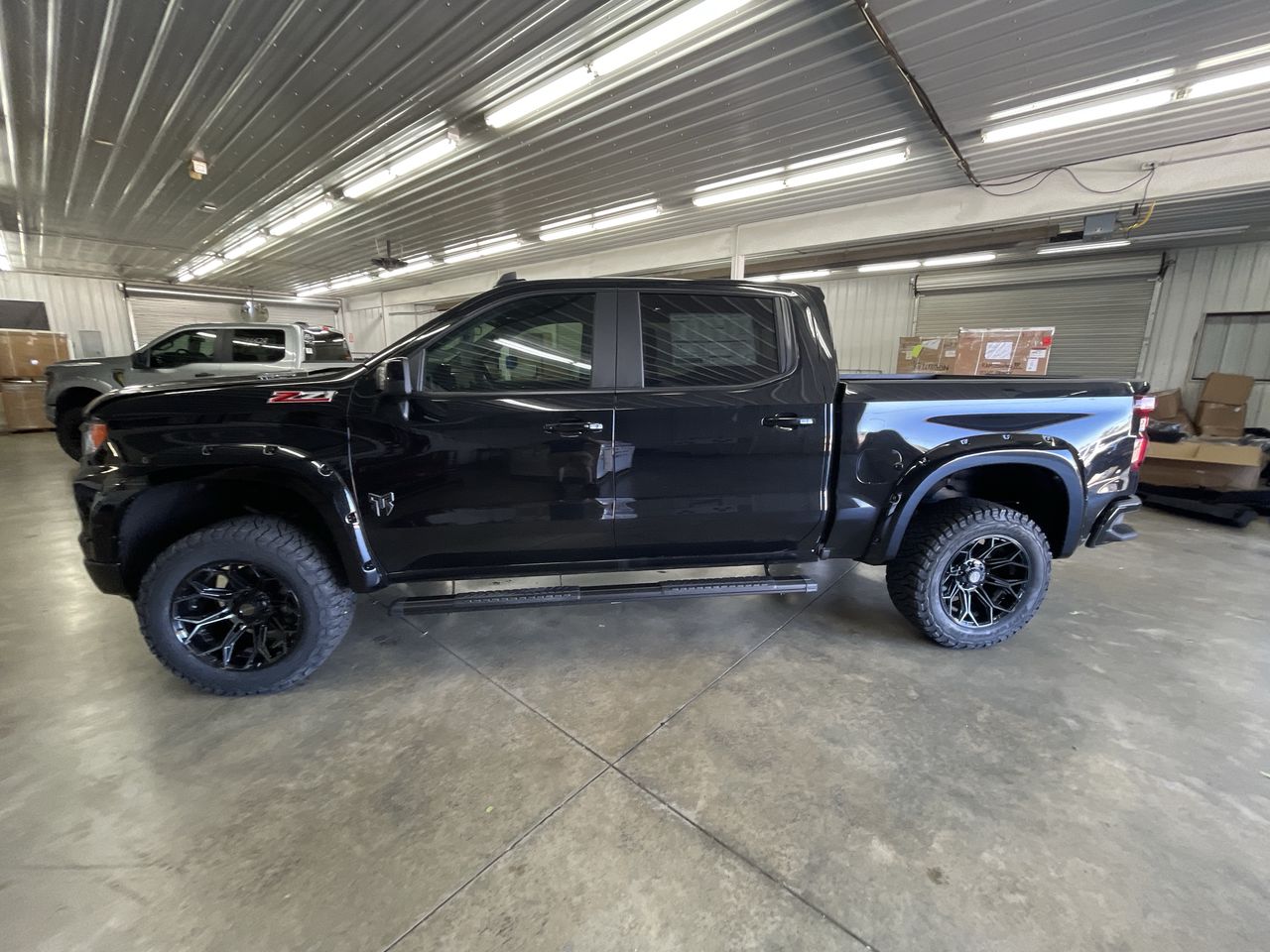Vehicle Image 4
