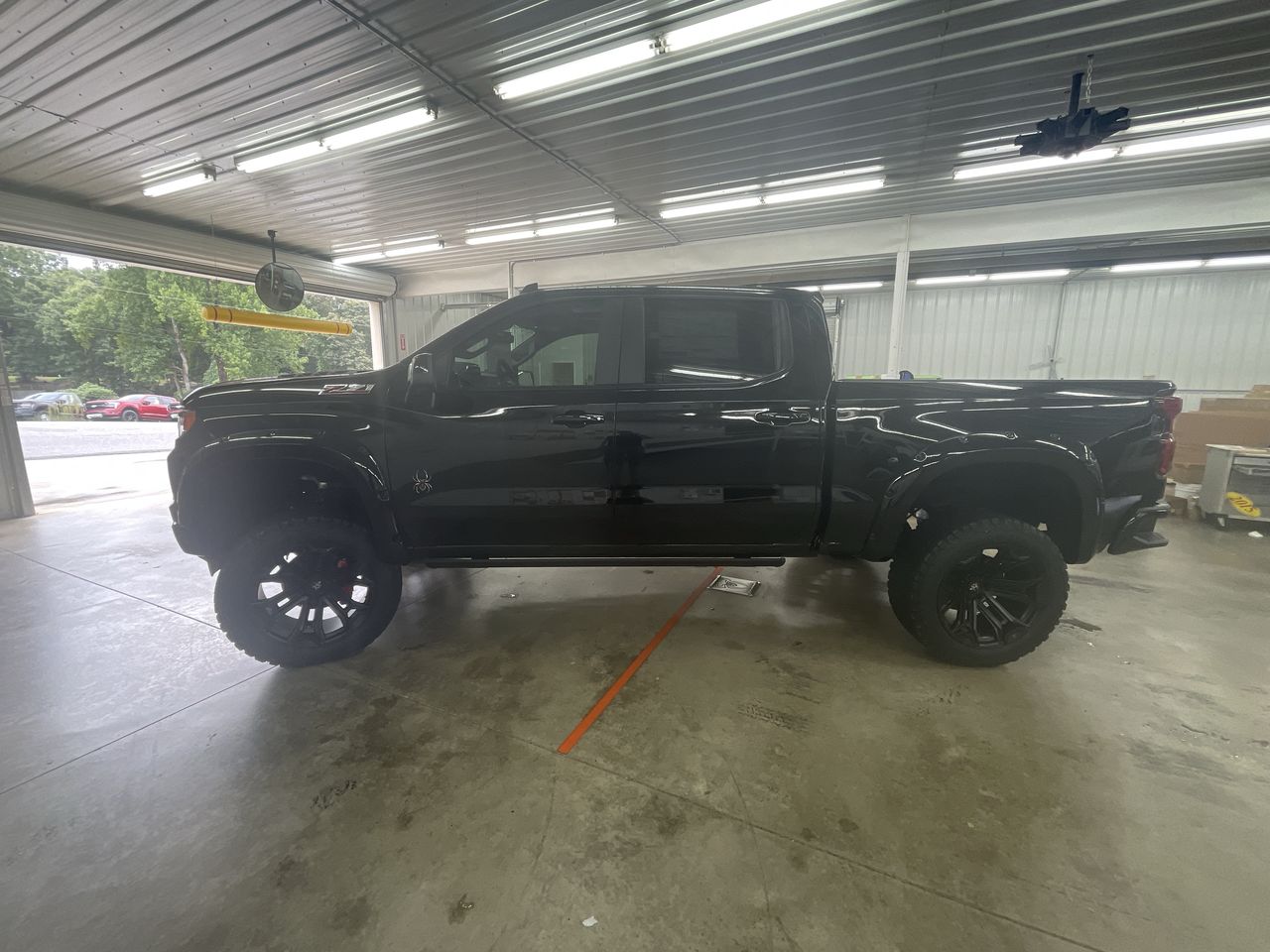 Vehicle Image 4