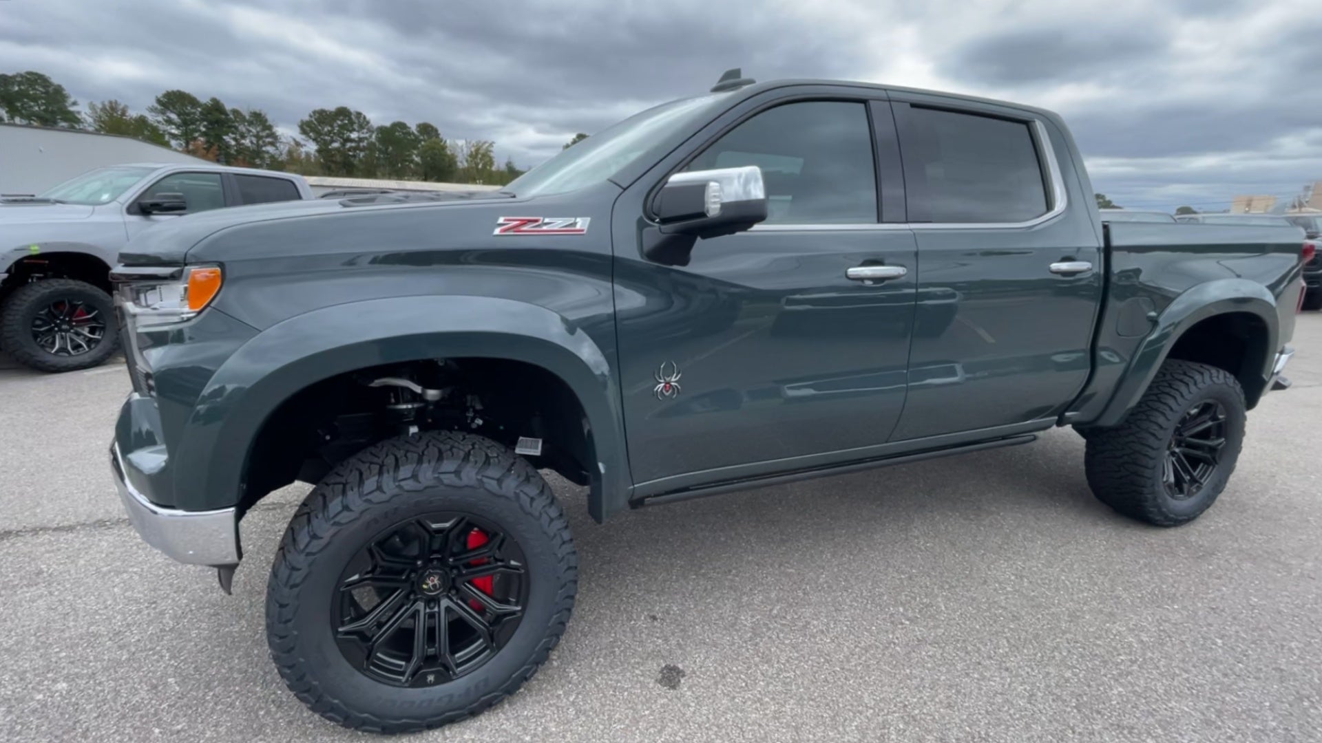 Vehicle Image 3