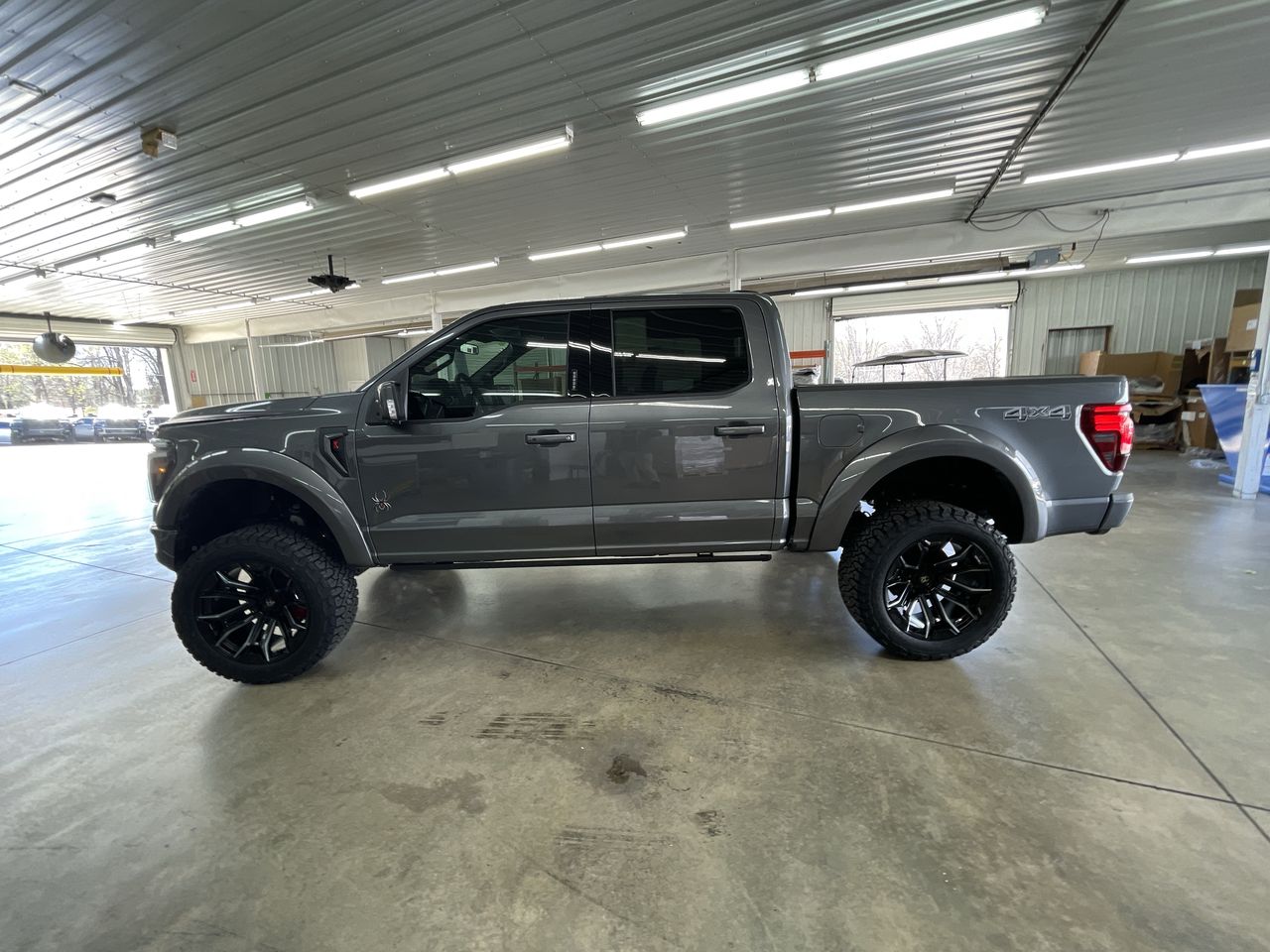 Vehicle Image 5