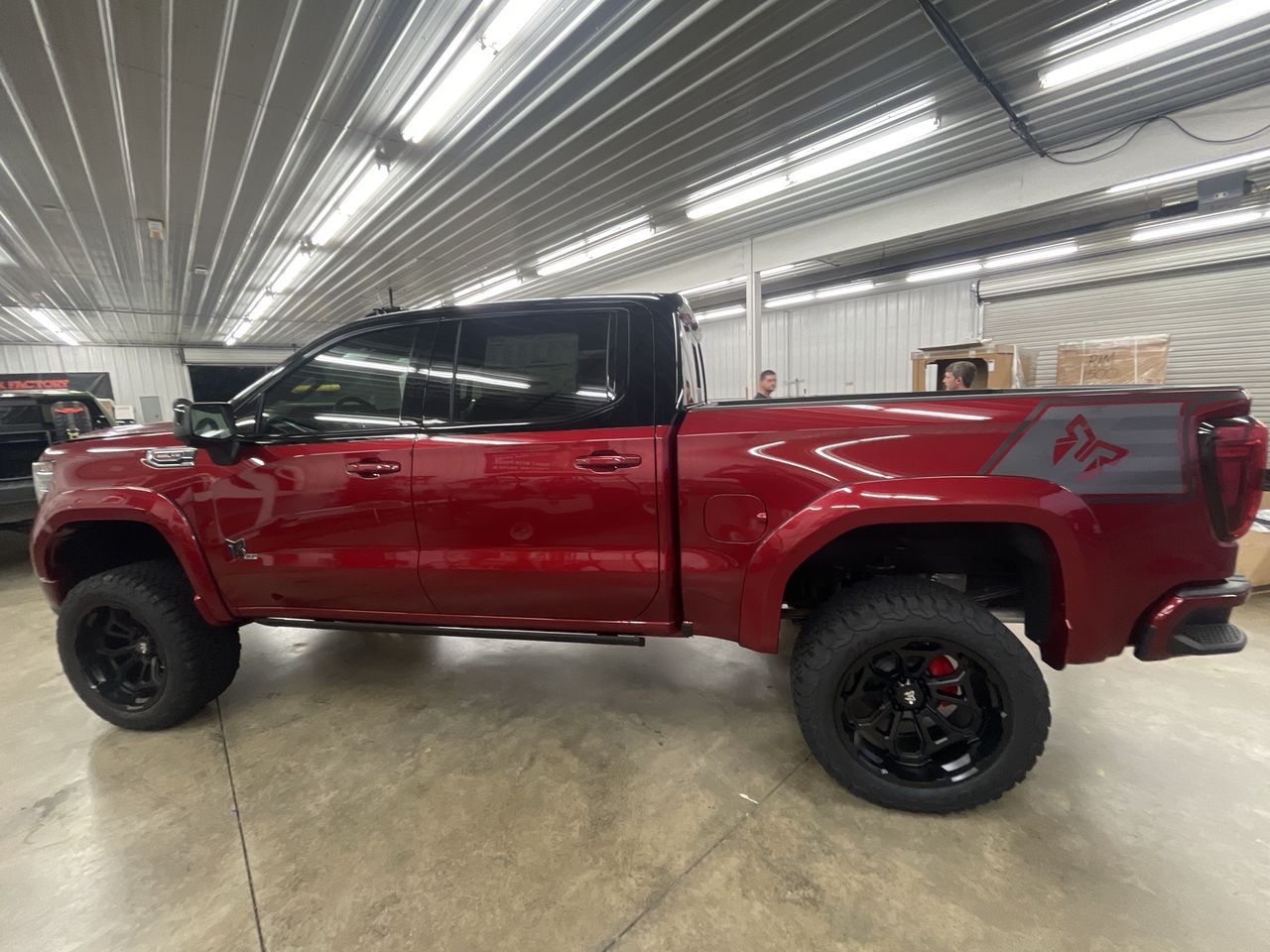 Vehicle Image 4