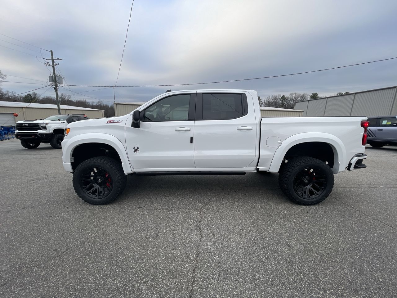 Vehicle Image 5
