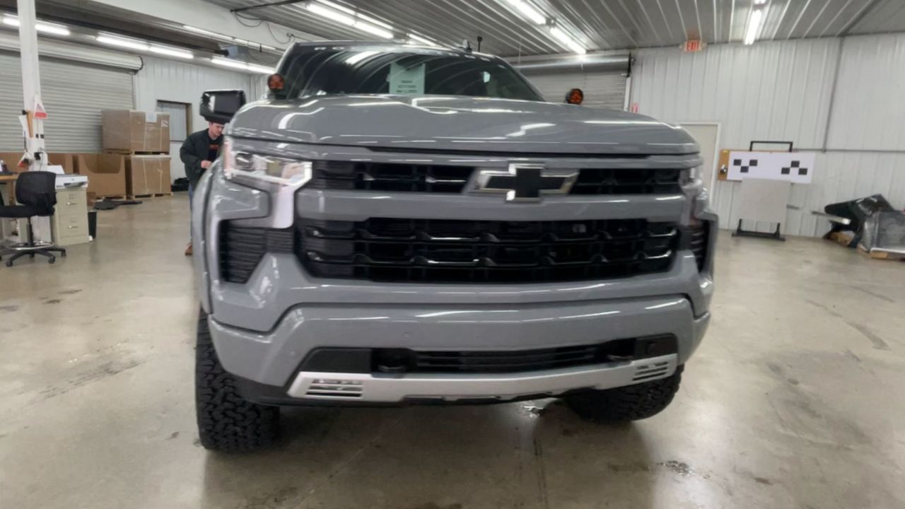 Vehicle Image 3