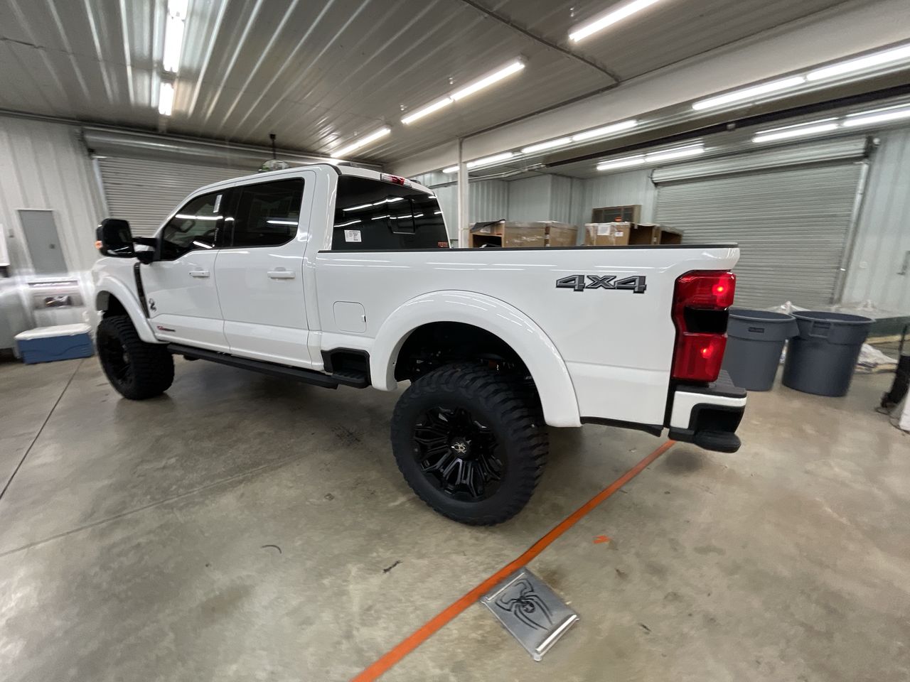 Vehicle Image 6