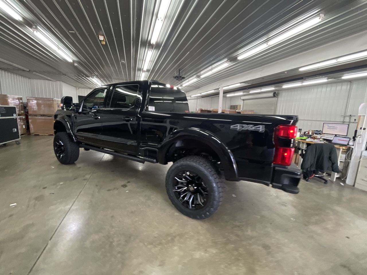 Vehicle Image 6