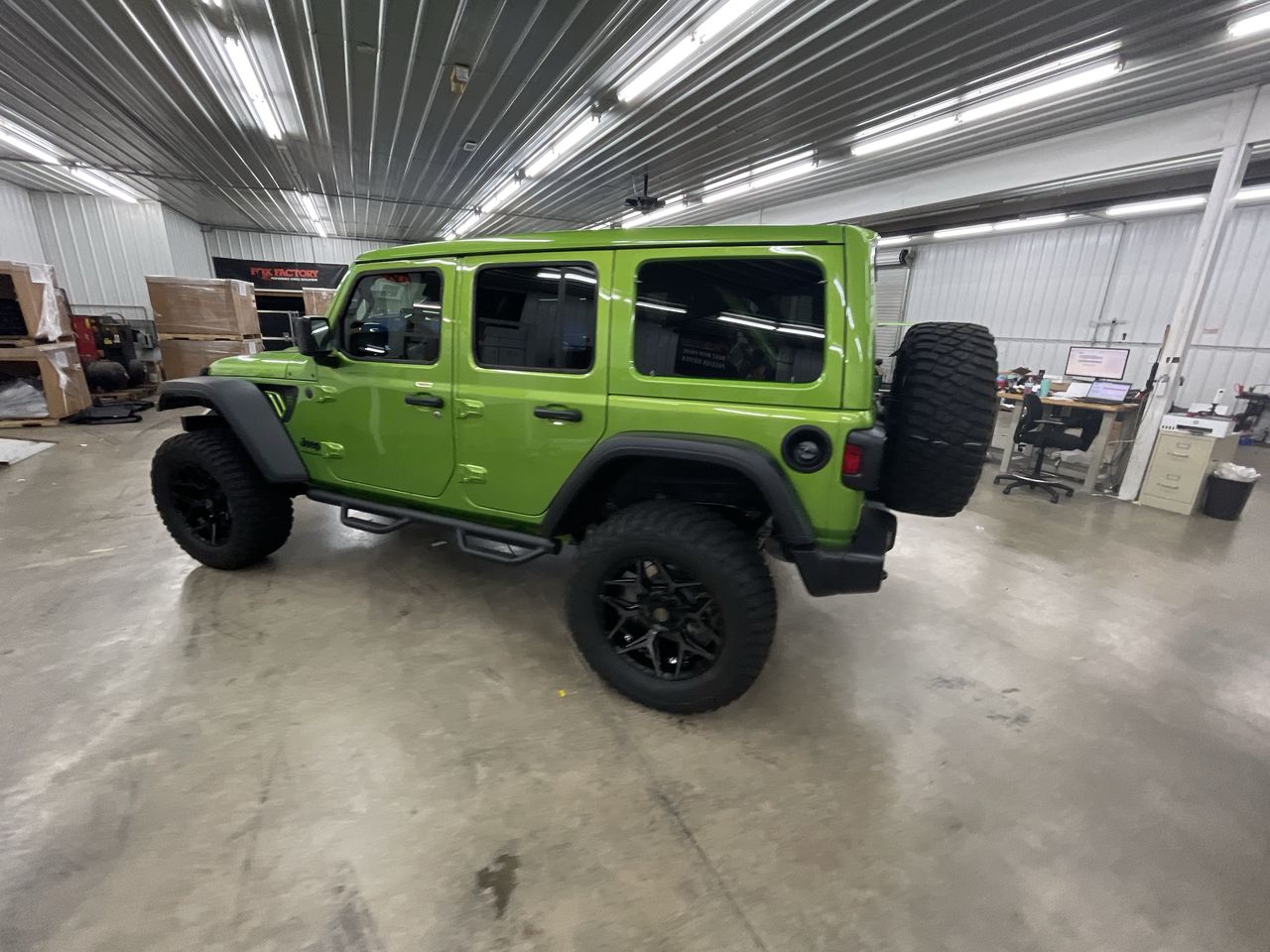 Vehicle Image 5