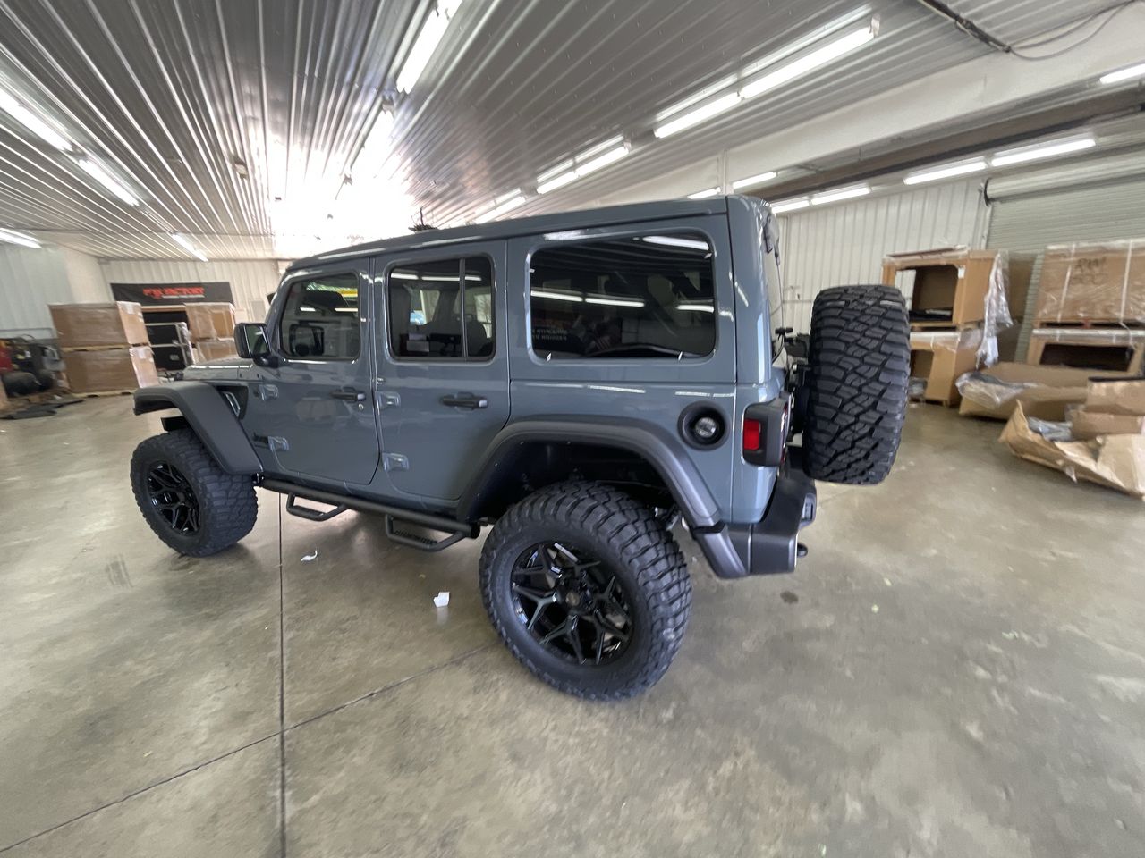 Vehicle Image 5