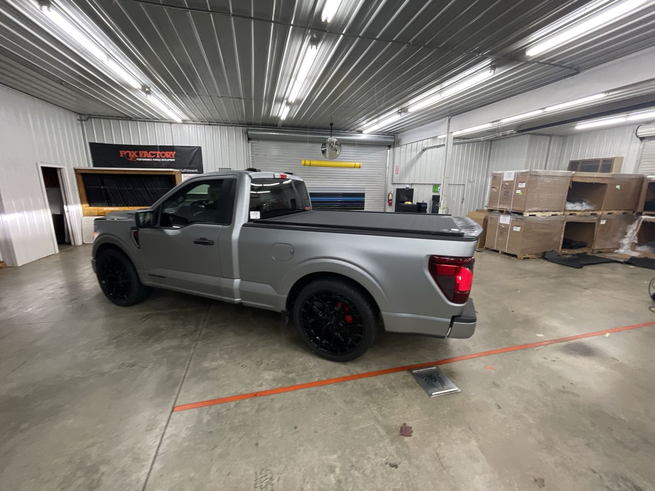 Vehicle Image 6