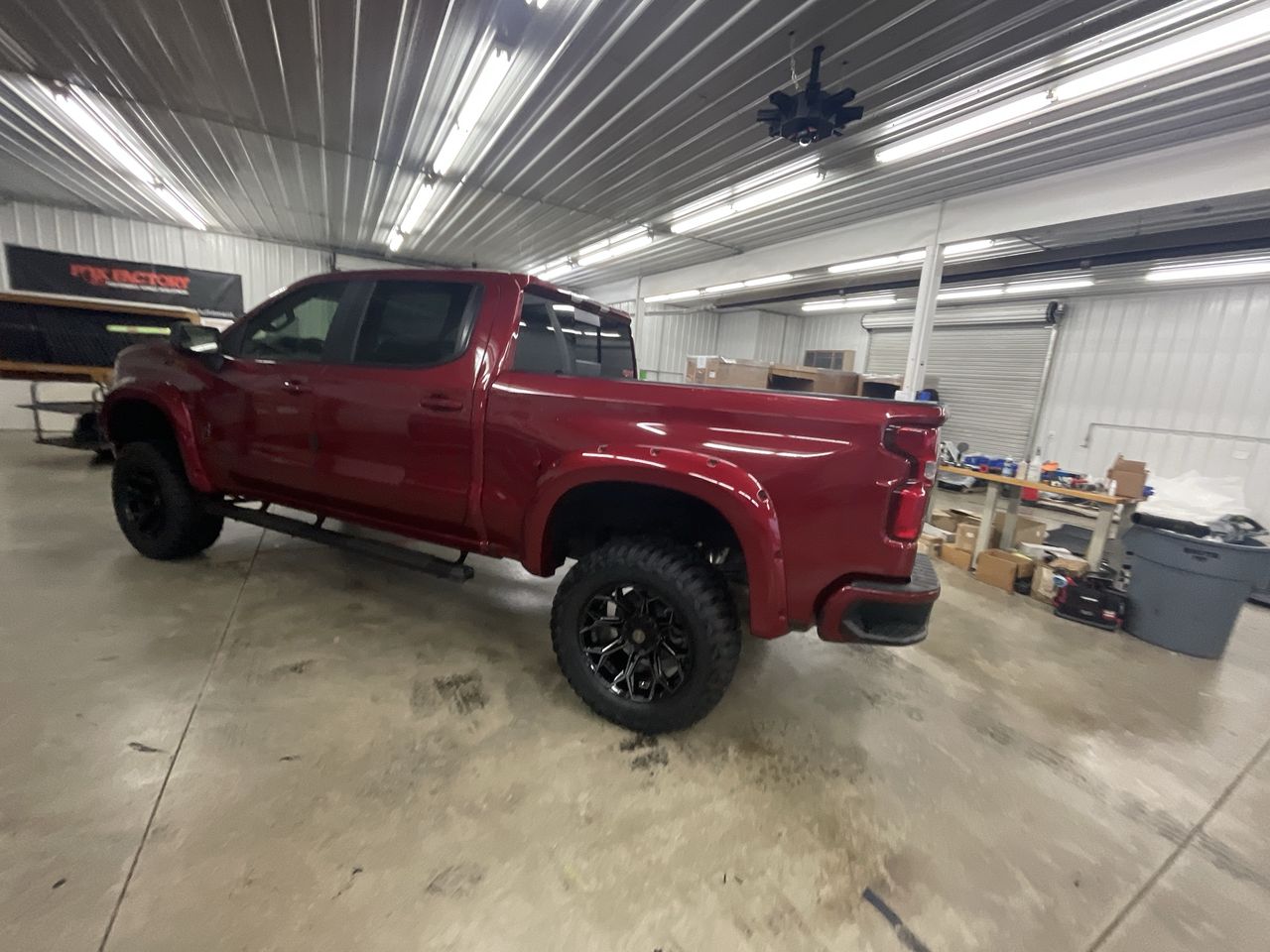 Vehicle Image 6