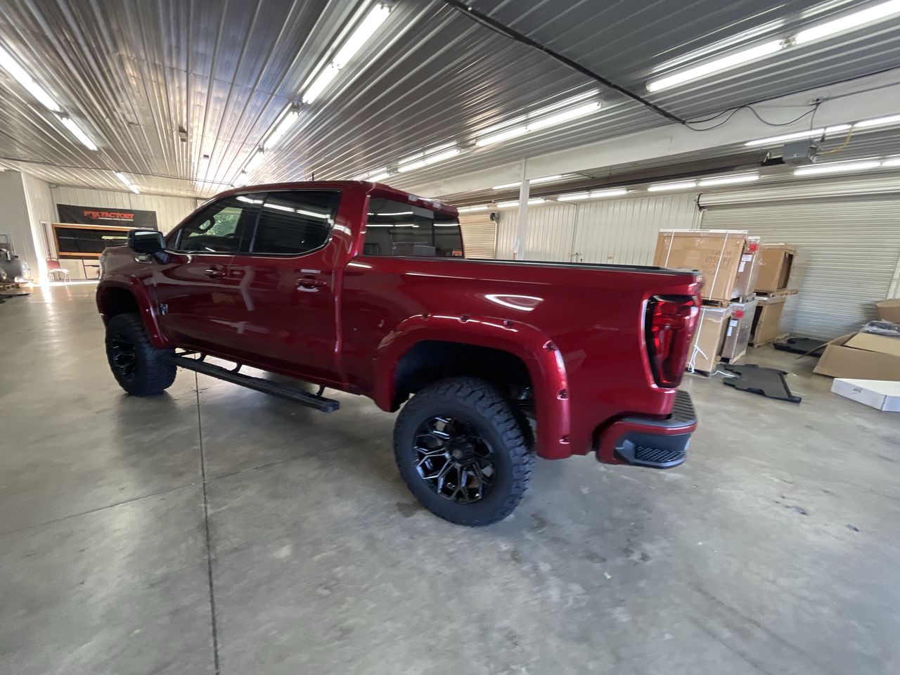 Vehicle Image 6