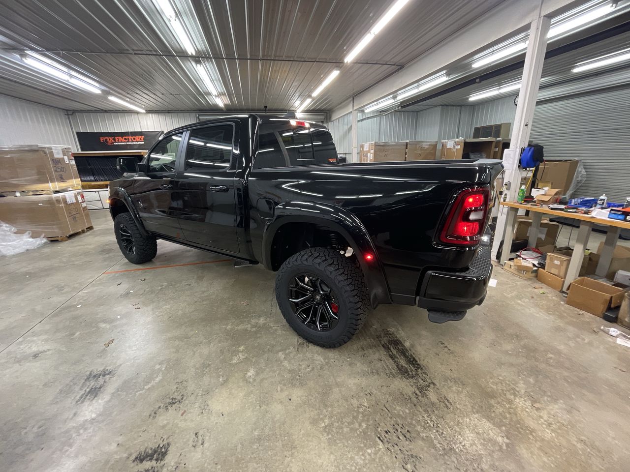 Vehicle Image 6