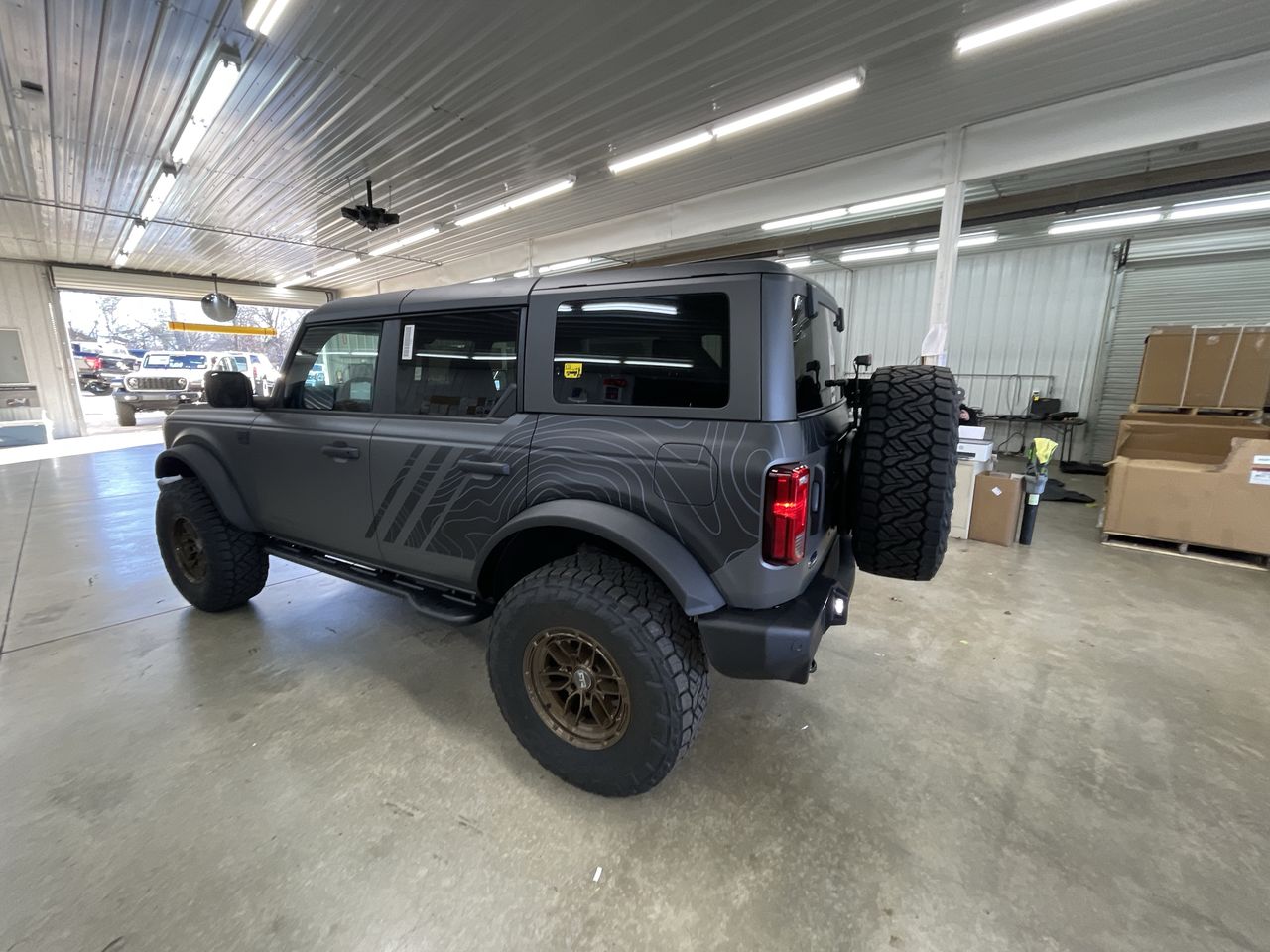 Vehicle Image 6