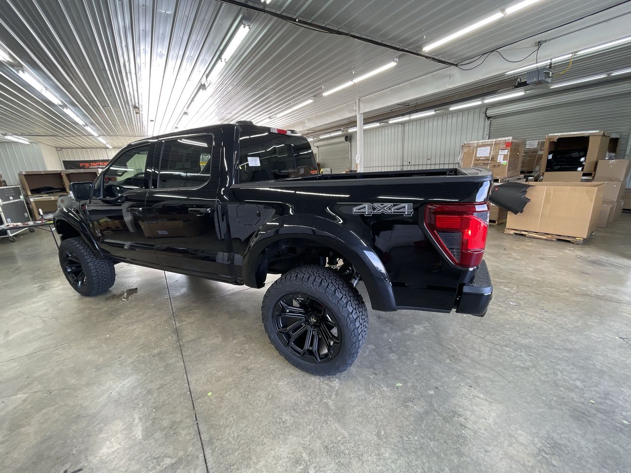 Vehicle Image 6
