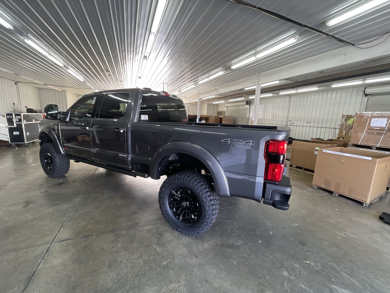 Vehicle Image 6