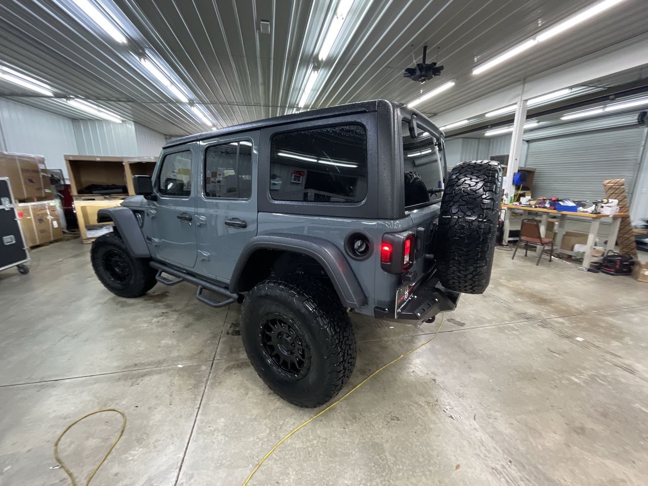 Vehicle Image 6