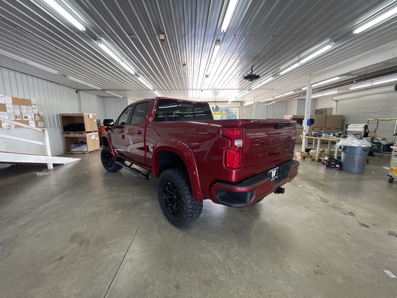 Vehicle Image 6