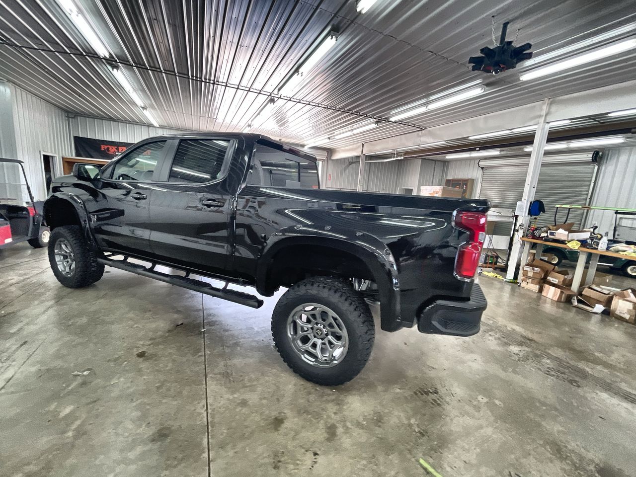 Vehicle Image 6